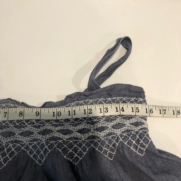 CURRENT/ELLIOTT
Square Neckline Sleeveless Crop Top - Picture 10 of 16